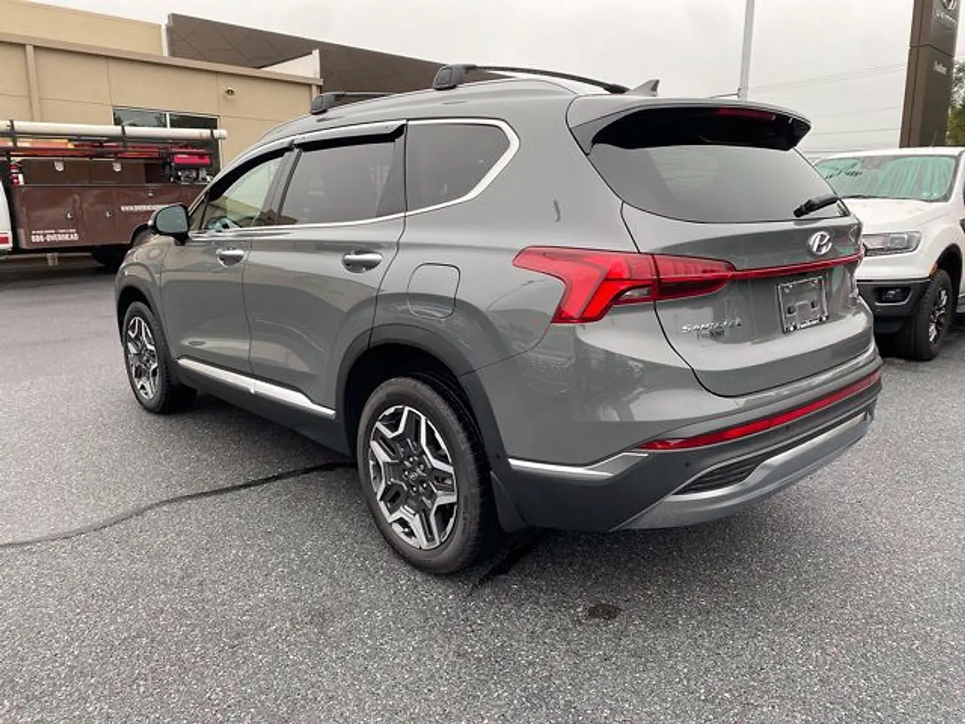 2023 Hyundai Santa Fe - $30,099