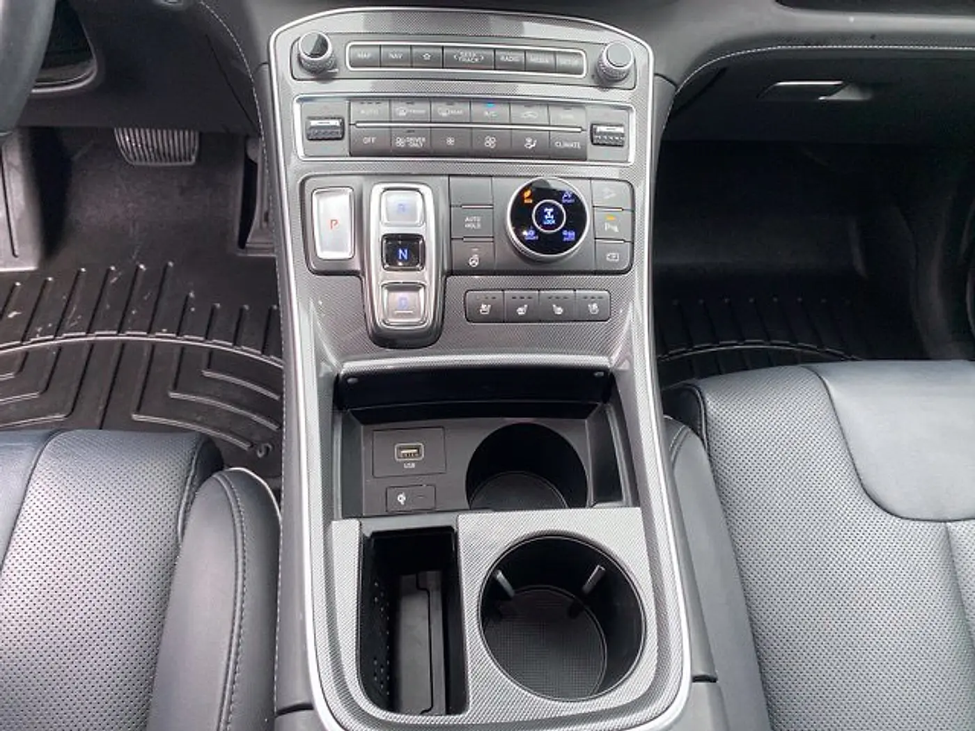 2023 Hyundai Santa Fe - $30,099
