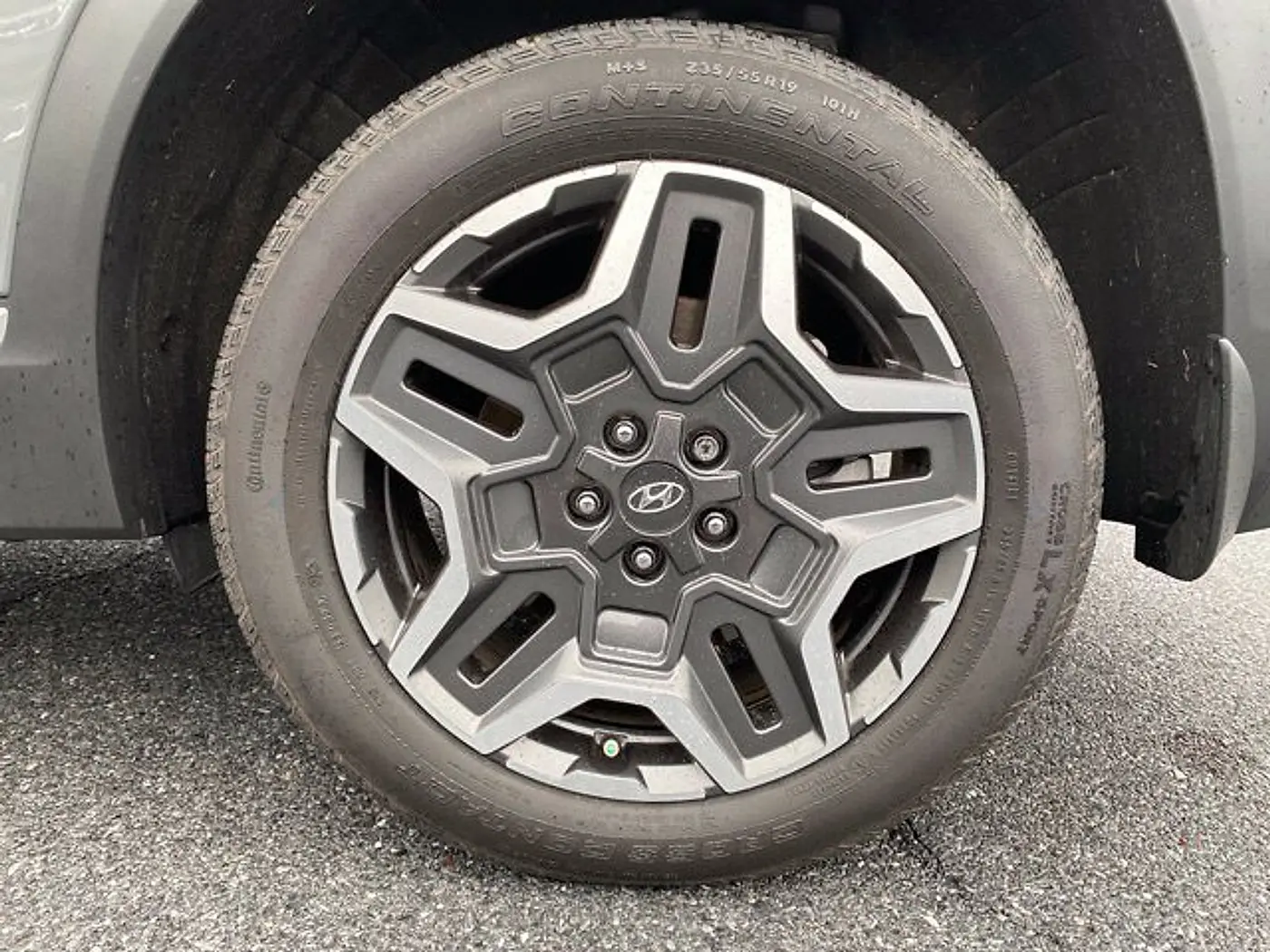 2023 Hyundai Santa Fe - $30,099