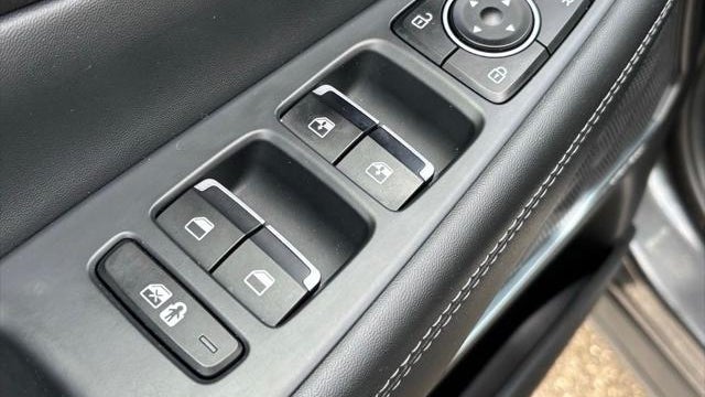 2023 Hyundai SANTA FE Hybrid Limited