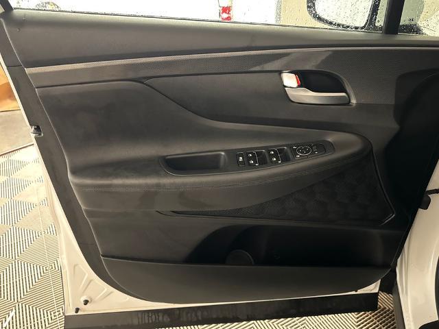 2022 Hyundai Santa Fe - $20,600