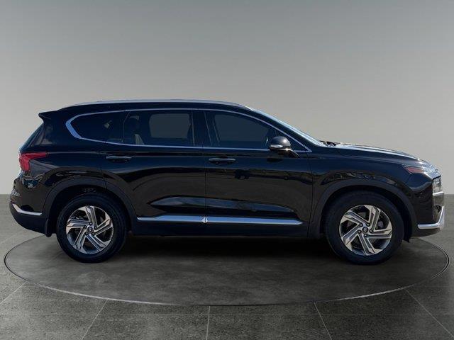 2021 Hyundai Santa Fe - $18,299
