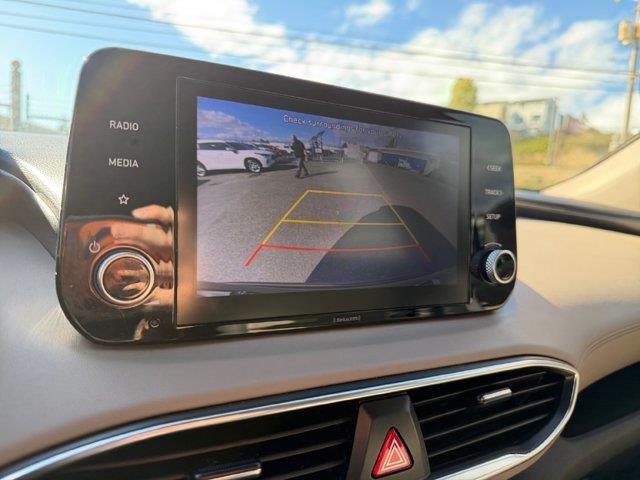 2021 Hyundai Santa Fe - $18,299