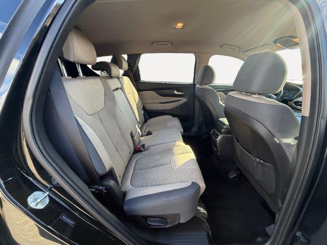 2021 Hyundai Santa Fe - $18,299