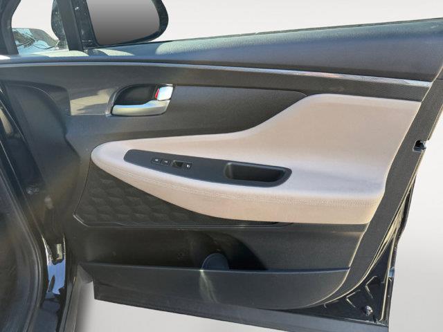 2021 Hyundai Santa Fe - $18,299