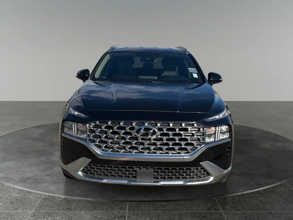 2021 Hyundai Santa Fe - $18,299