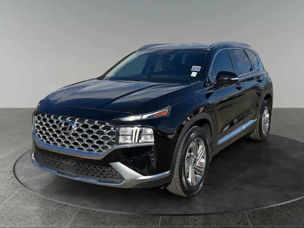 2021 Hyundai Santa Fe - $18,299