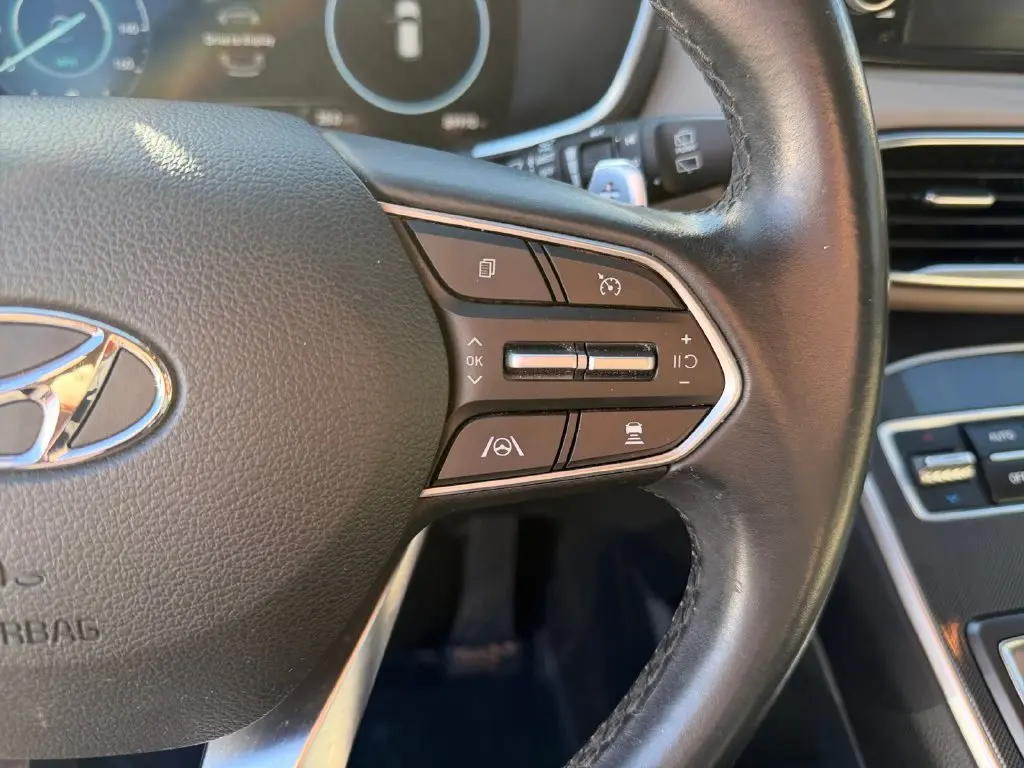 2021 Hyundai Santa Fe - $18,299