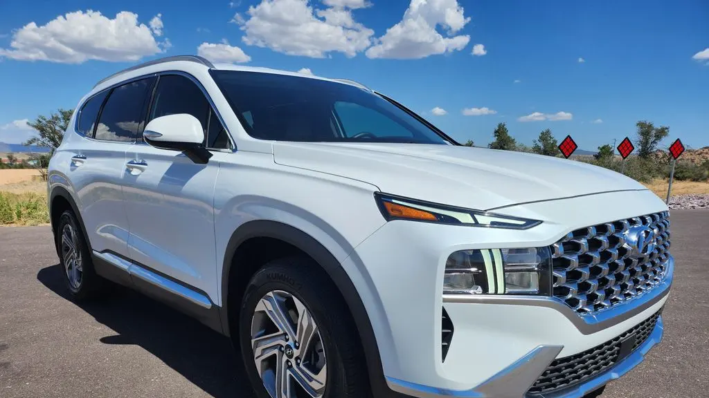 2021 Hyundai SANTA FE SEL