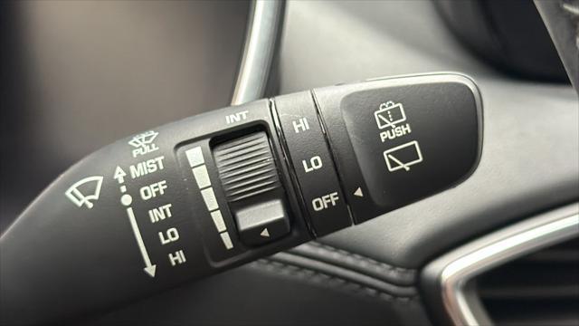 2021 Hyundai Santa Fe - $21,984
