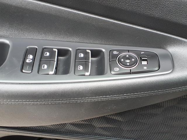 2022 Hyundai Santa Fe - $20,999