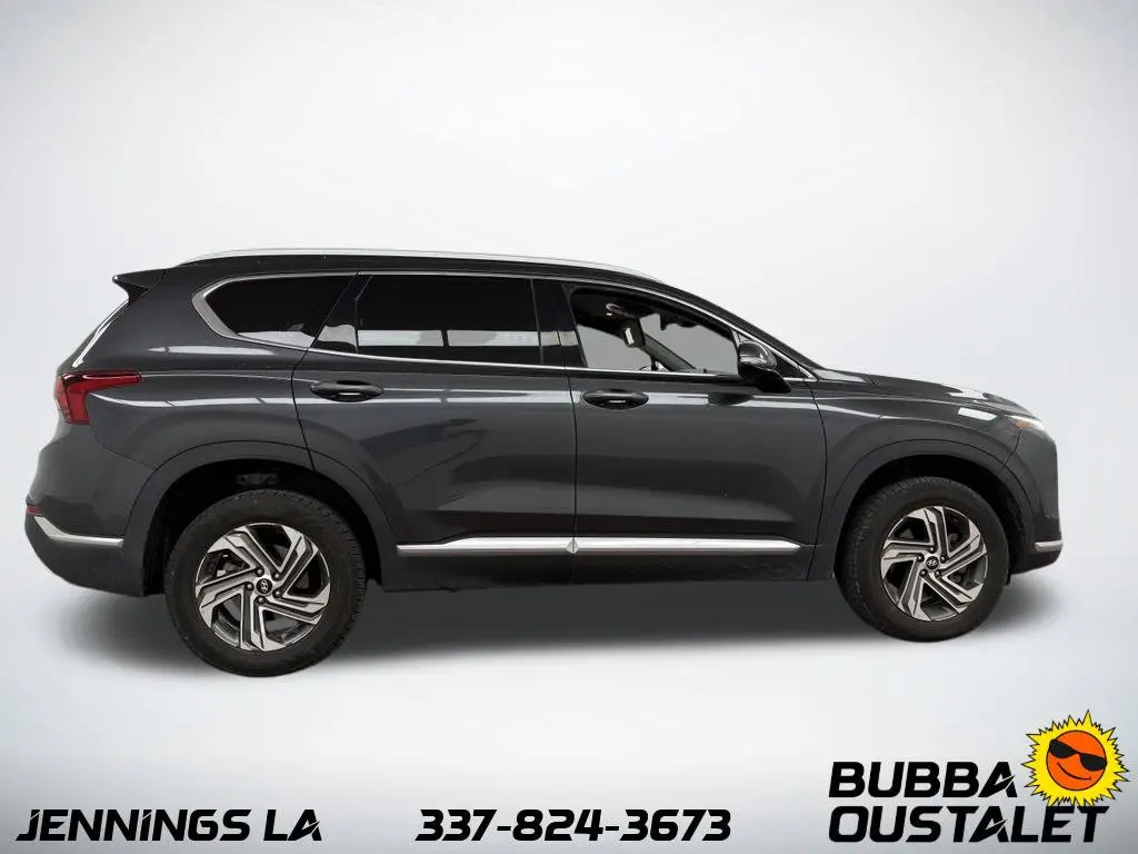 2022 Hyundai Santa Fe - $22,999