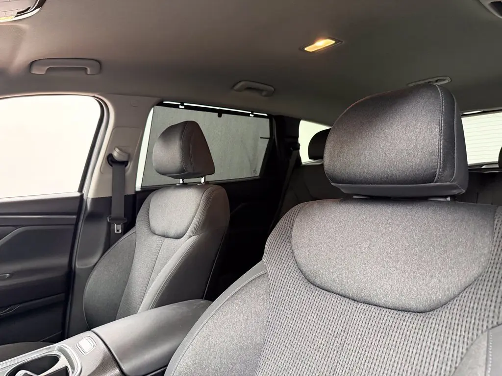 2022 Hyundai Santa Fe - $22,999