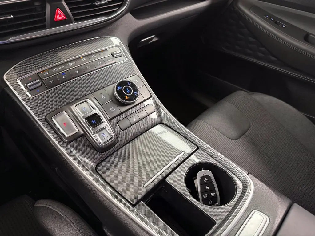 2022 Hyundai Santa Fe - $22,999