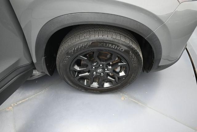2023 Hyundai Santa Fe - $18,502