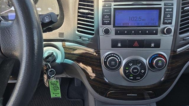 2010 Hyundai SANTA FE GLS