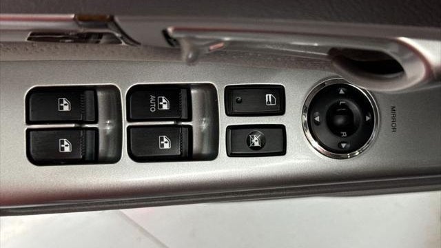 2010 Hyundai SANTA FE SE