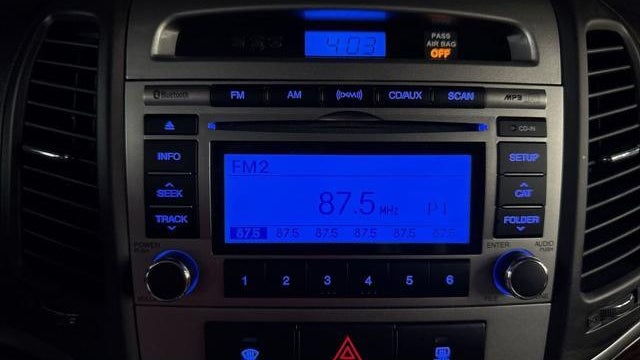 2010 Hyundai SANTA FE SE