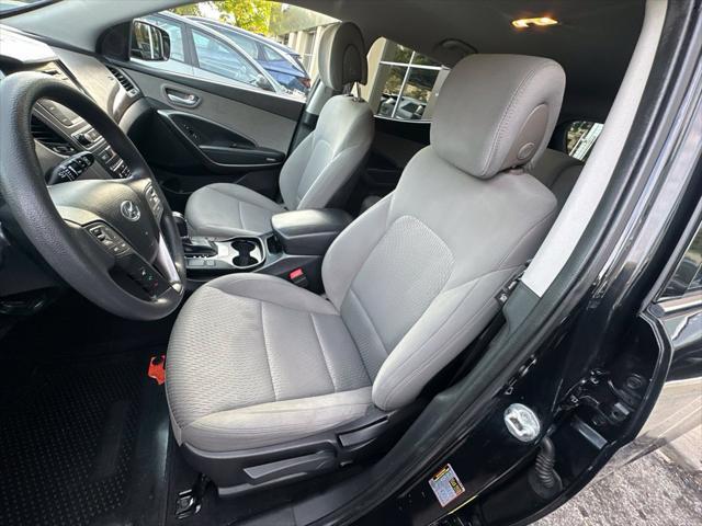 2017 Hyundai Santa Fe Sport - $9,995
