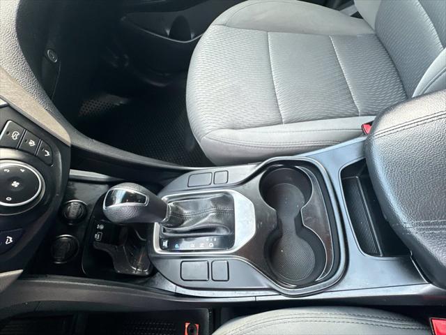 2017 Hyundai Santa Fe Sport - $9,995