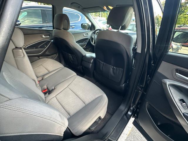 2017 Hyundai Santa Fe Sport - $9,995