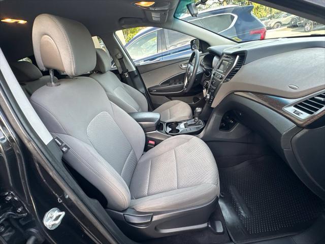 2017 Hyundai Santa Fe Sport - $9,995
