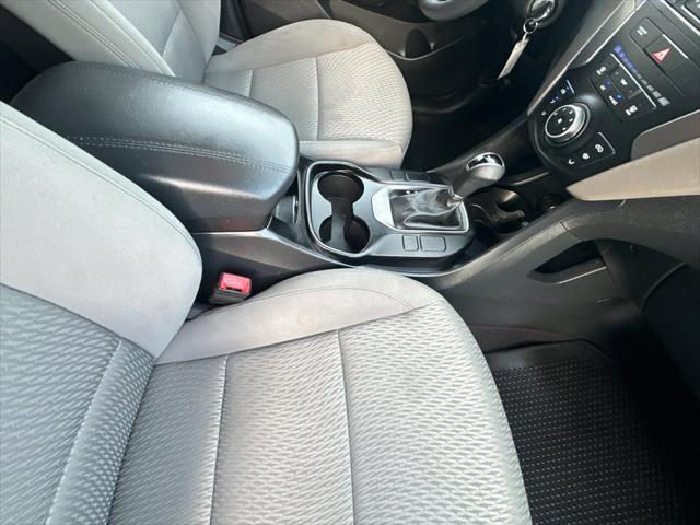 2017 Hyundai Santa Fe Sport - $9,995