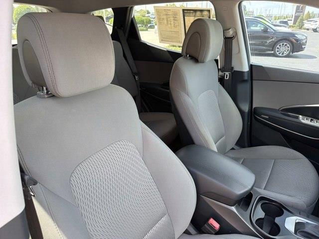 2017 Hyundai Santa Fe Sport - $7,700
