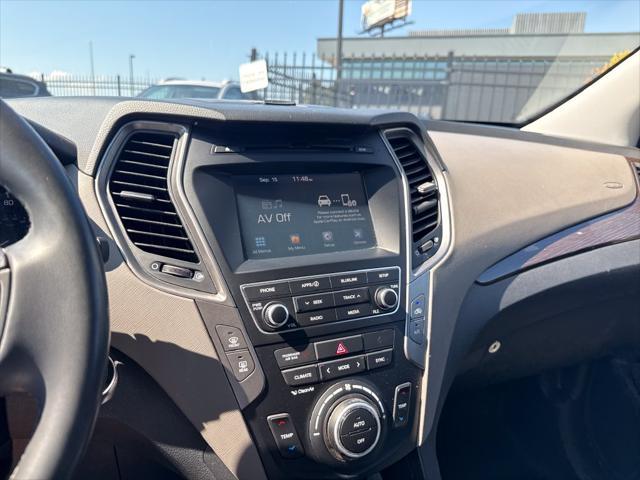 2017 Hyundai Santa Fe Sport - $10,999