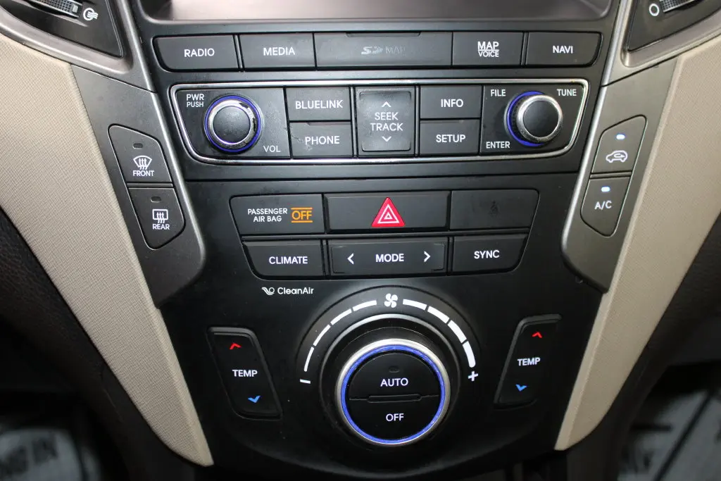 2017 Hyundai Santa Fe Sport - $11,648