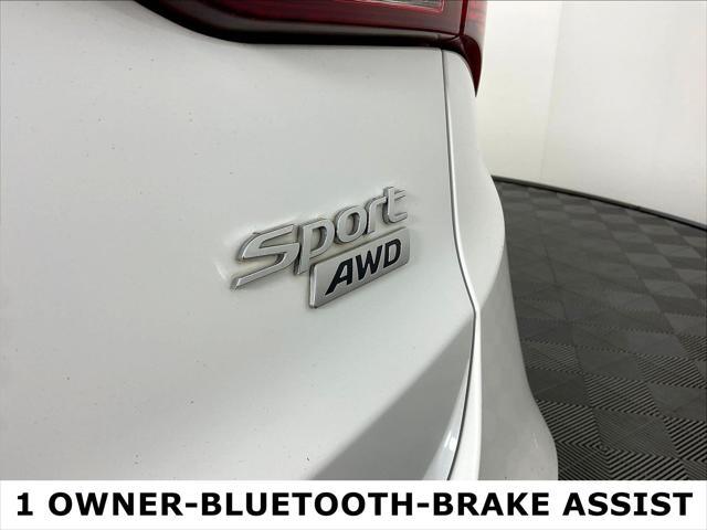 2017 Hyundai Santa Fe Sport - $14,074