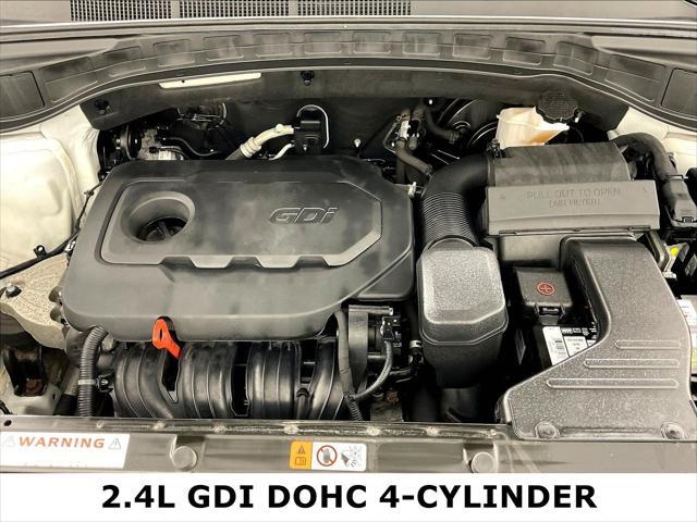 2017 Hyundai Santa Fe Sport - $14,074