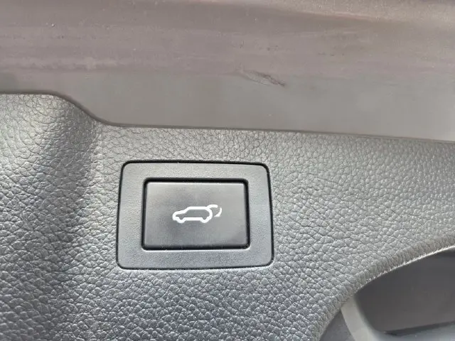2018 Hyundai Santa Fe Sport - $11,899