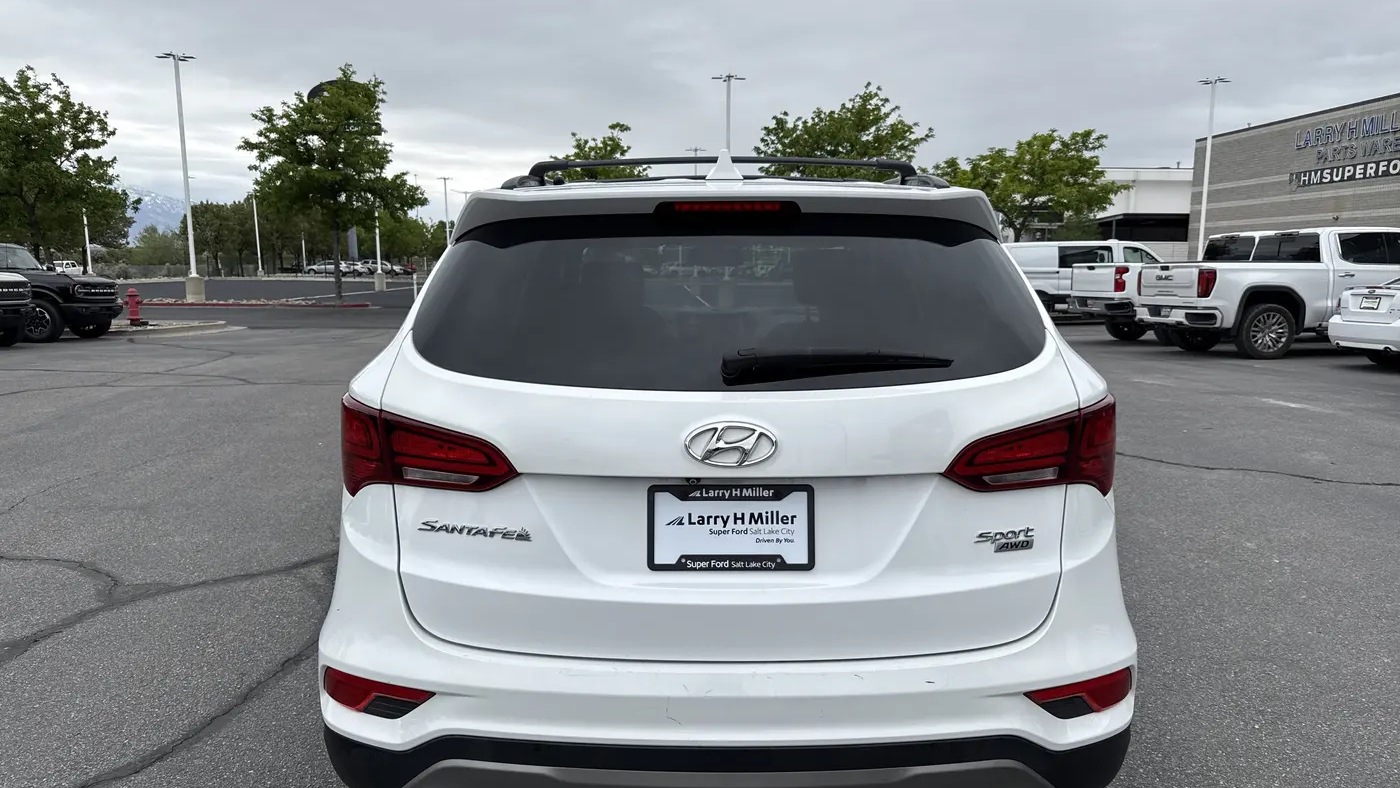 2017 Hyundai SANTA FE Sport 2.4L