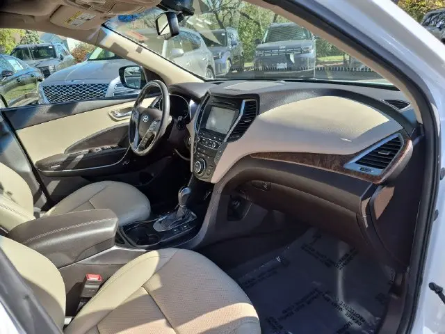 2018 Hyundai Santa Fe Sport - $15,999