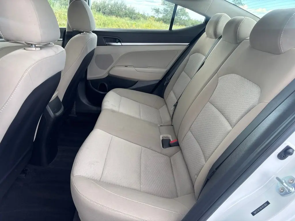 2019 Hyundai Elantra - $14,494