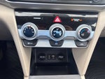 2019 Elantra Thumbnail 25
