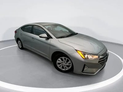 2020 Hyundai Elantra SE 4DR Sedan