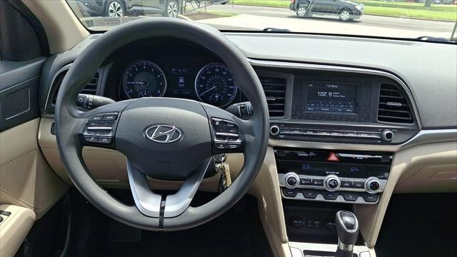 2020 Hyundai ELANTRA SE