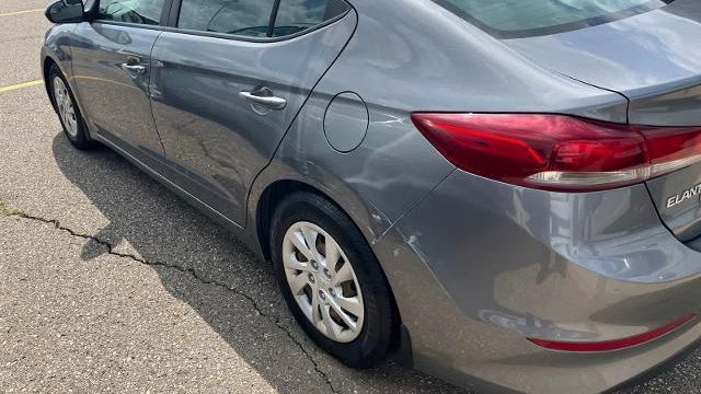 2018 Hyundai ELANTRA SE
