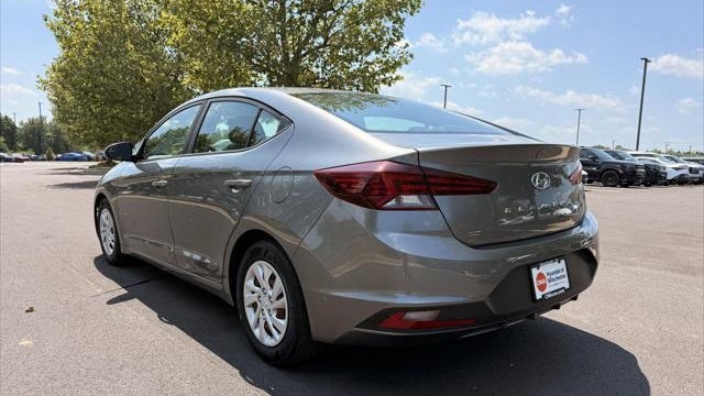 2019 Hyundai ELANTRA SE