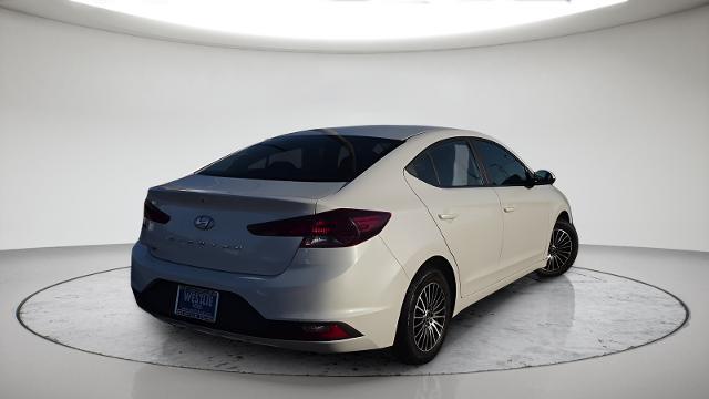 2019 Hyundai Elantra - $11,159