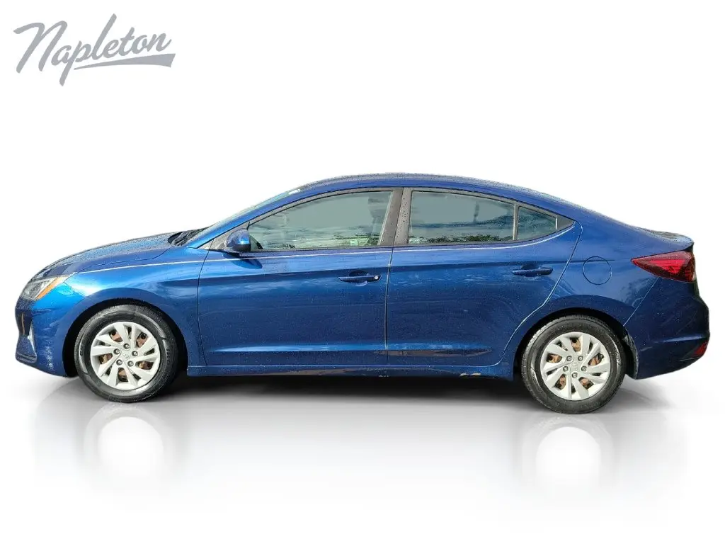 2019 Hyundai Elantra - $9,850