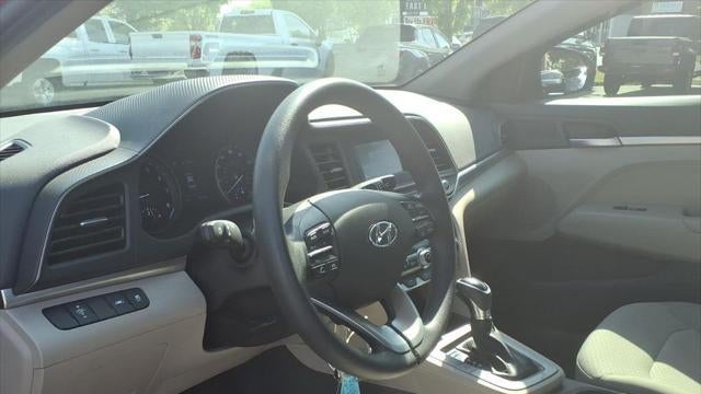 2020 Hyundai ELANTRA SE