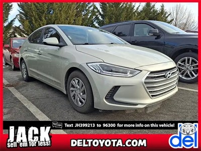 Photo of a 2018 Hyundai Elantra SE 4DR Sedan 6M (us) for sale