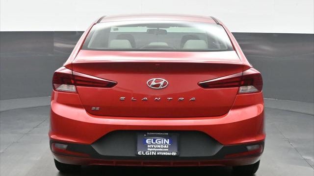 2019 Hyundai ELANTRA SE