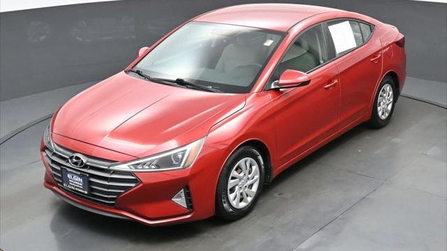 2019 Hyundai ELANTRA SE
