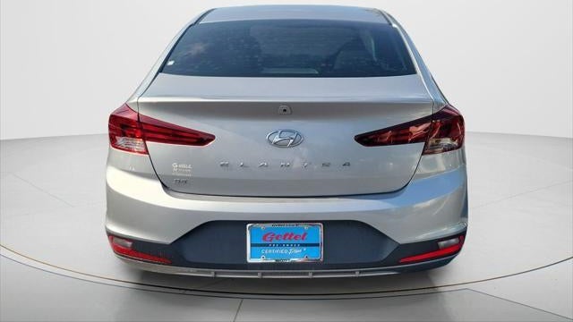 2020 Hyundai ELANTRA SE