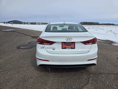 Photo of a 2017 Hyundai Elantra SE 4DR Sedan 6M (us) for sale