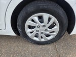 2017 Elantra Thumbnail 22